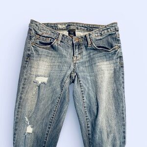 Women's Distressed Mossimo Jeans, Size 4